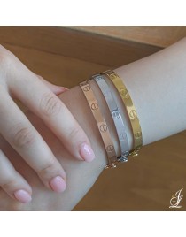 BRACELET 180905