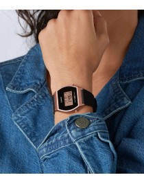 CASIO LW-204-1ADF