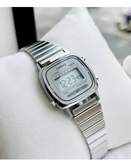 CASIO LA670WA-7DF